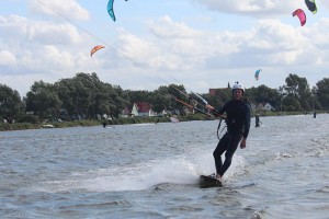 Kitesurfen-Fly A Kite-Ruegen-2014 095